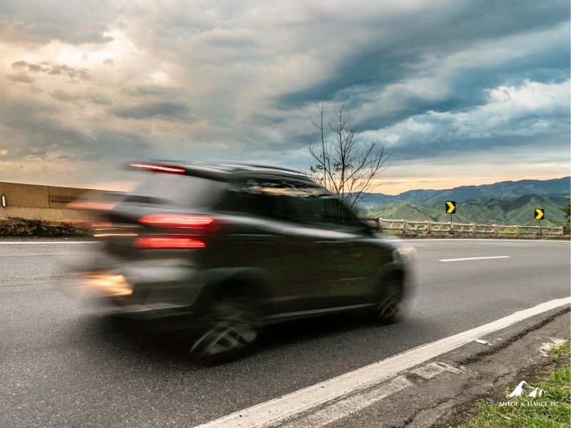 Some traffic violations in Arizona are more than tickets. Learn which driving behaviors can result in criminal traffic charges in AZ and what to do next.